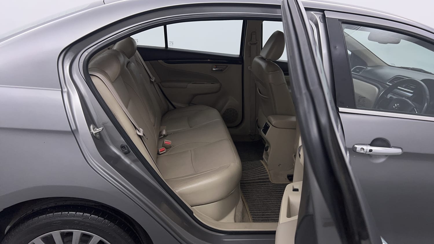 Used 2017 Maruti Suzuki Ciaz Alpha 1.4 AT Petrol Automatic interior RIGHT SIDE REAR DOOR CABIN VIEW