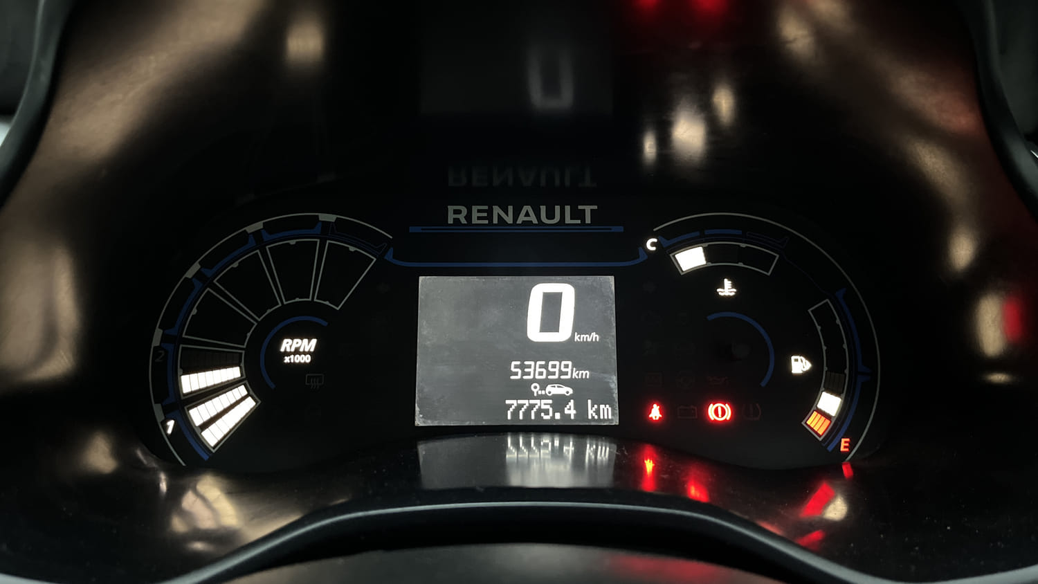 Used 2020 Renault Triber RXZ Petrol Manual interior CLUSTERMETER VIEW