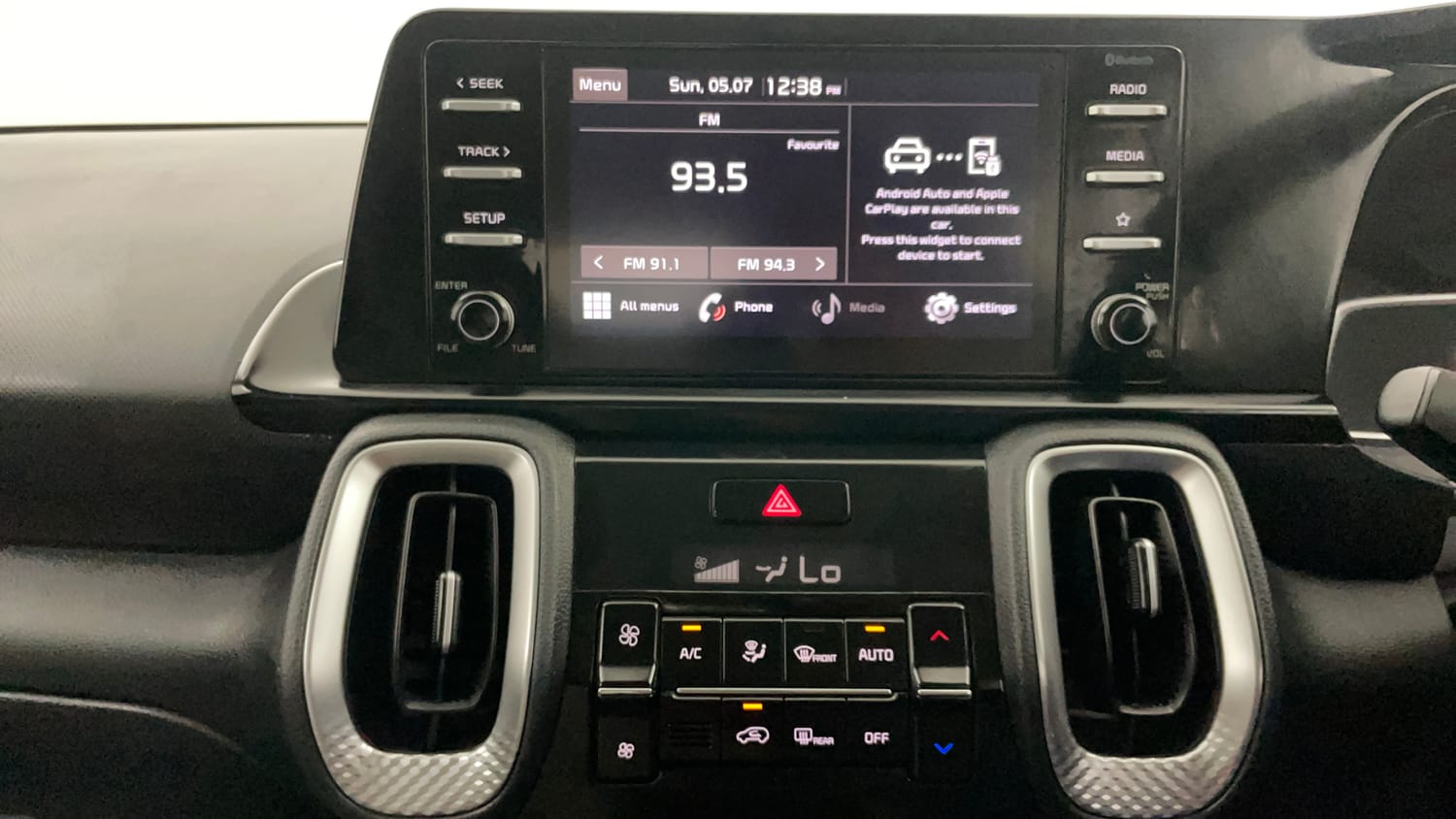 Used 2021 Kia Sonet HTK Plus 1.0 DCT Petrol Automatic top_features Integrated (in-dash) music system