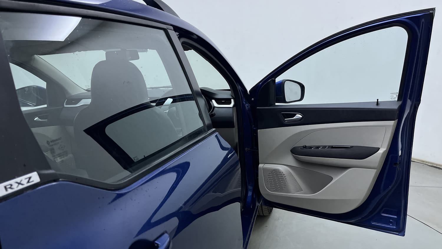 Used 2020 Renault Triber RXZ Petrol Manual interior RIGHT FRONT DOOR OPEN VIEW