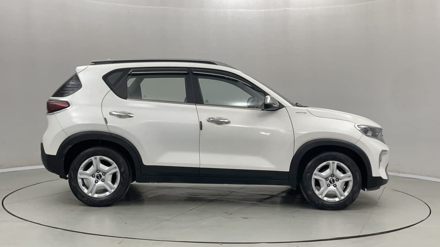 Used 2021 Kia Sonet HTK Plus 1.0 DCT Petrol Automatic exterior RIGHT SIDE VIEW