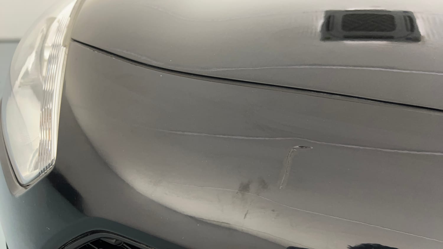 Used 2023 Maruti Suzuki Swift ZXi Petrol Manual dents MINOR SCRATCH