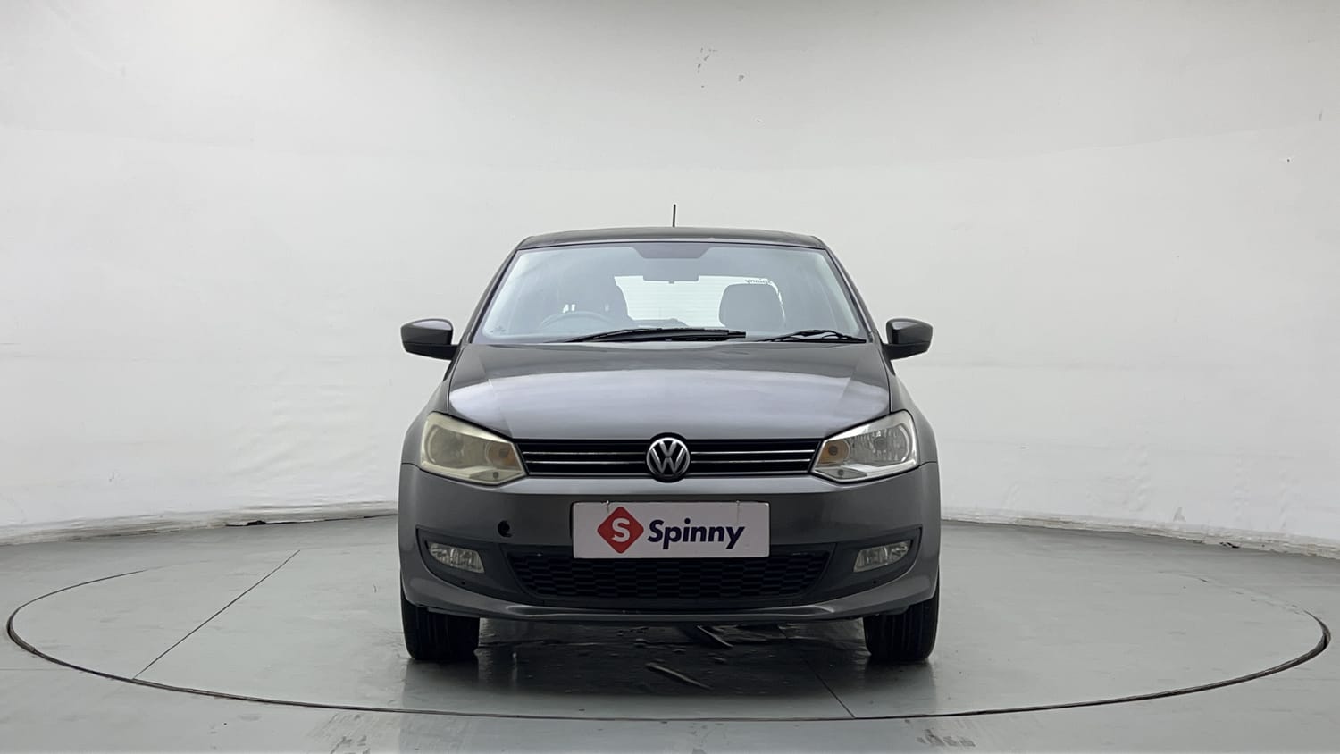 Used 2014 Volkswagen Polo Comfortline 1.2L (P) Petrol Manual exterior FRONT VIEW