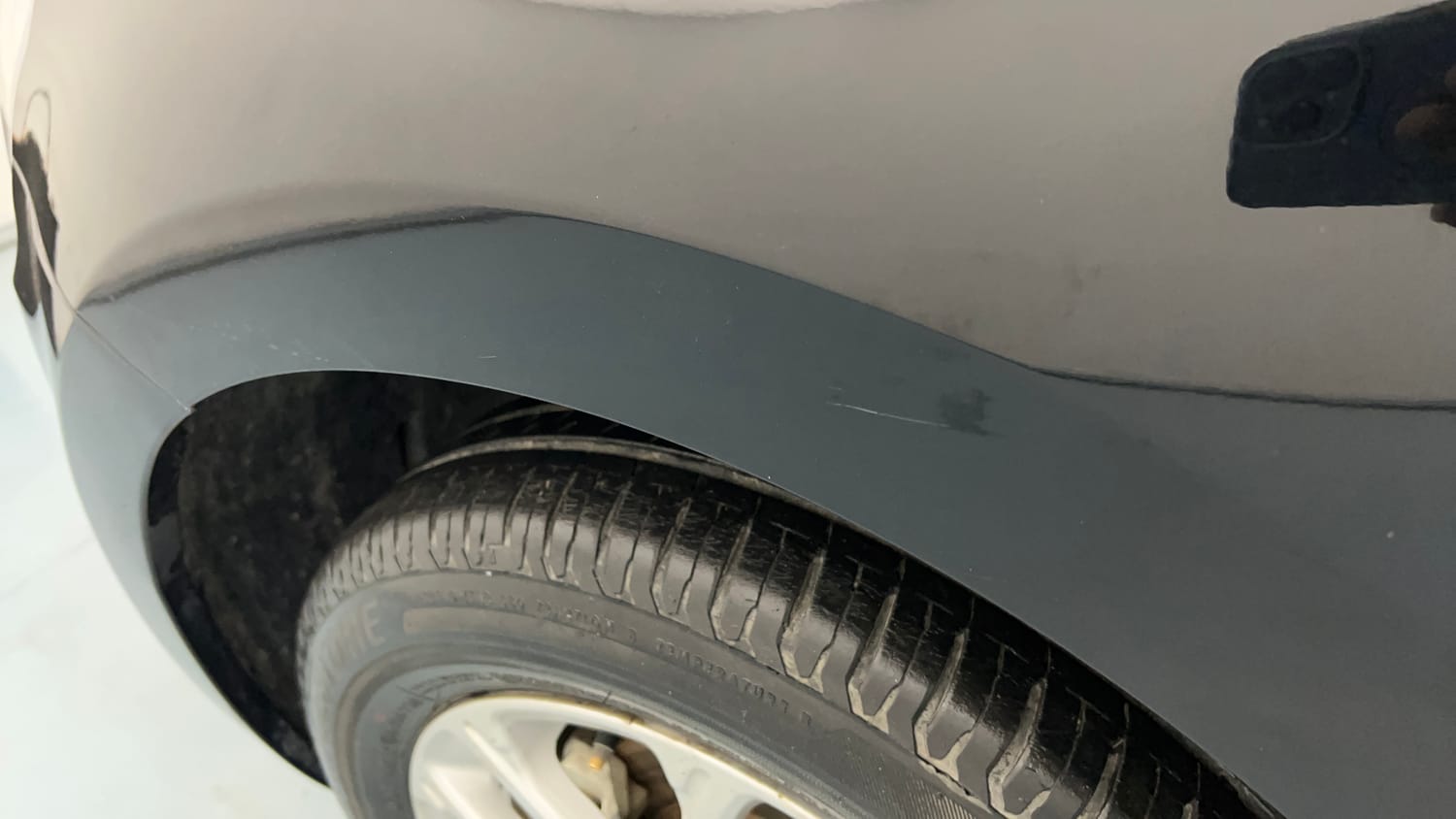 Used 2023 Maruti Suzuki Swift ZXi Petrol Manual dents MINOR SCRATCH