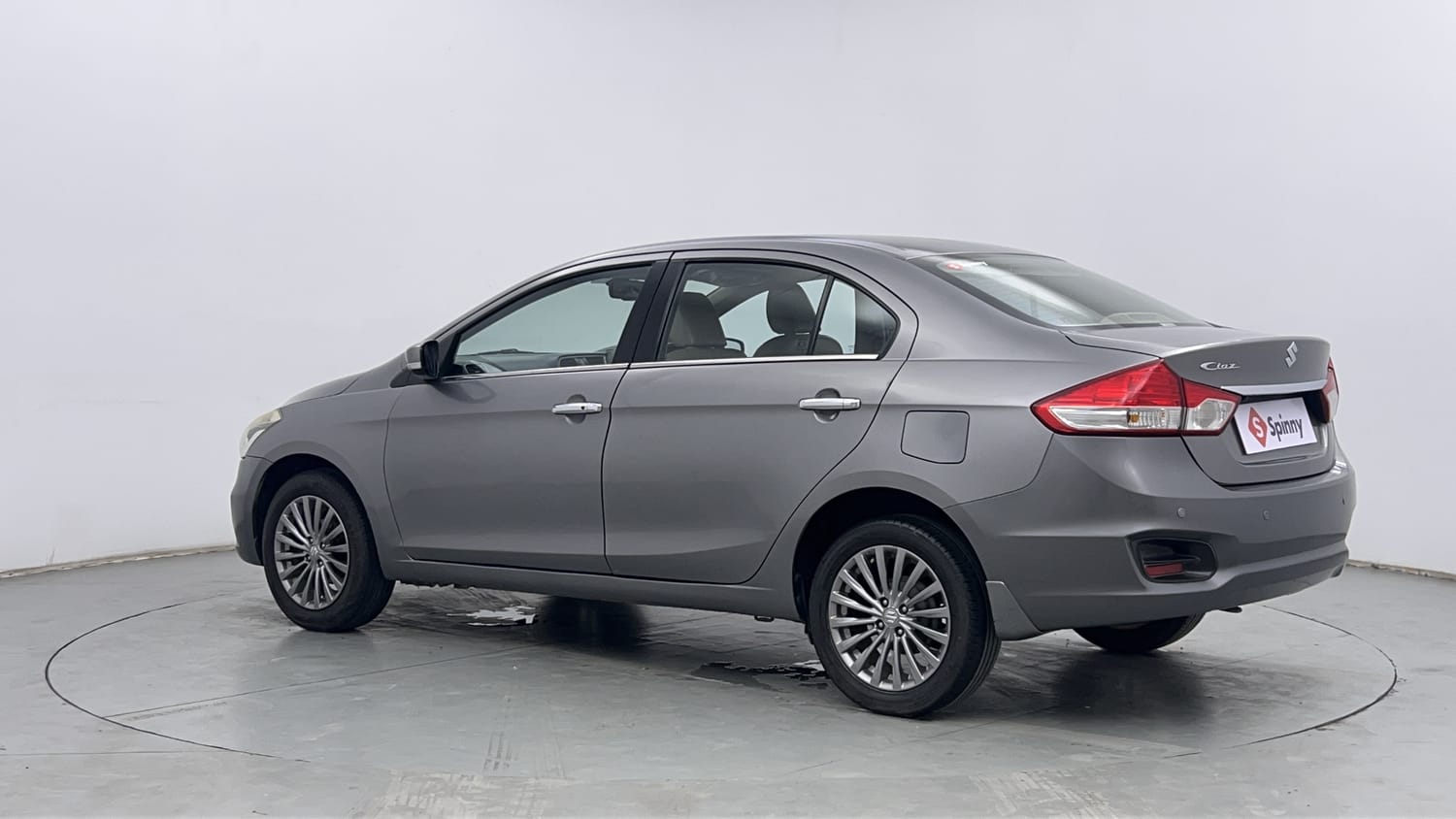Used 2017 Maruti Suzuki Ciaz Alpha 1.4 AT Petrol Automatic exterior LEFT REAR CORNER VIEW