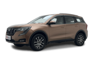 Used 2023 Mahindra XUV700 AX 7 Petrol AT Luxury Pack 7 STR Petrol Automatic Image
