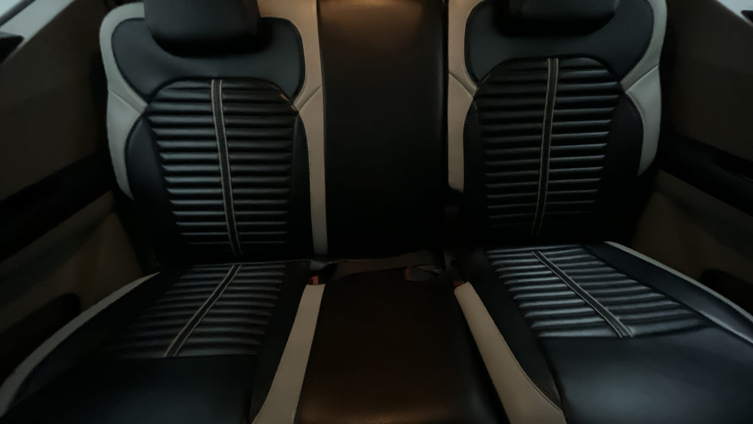 Used 2020 Renault Triber RXZ Petrol Manual interior REAR SEAT CONDITION VIEW