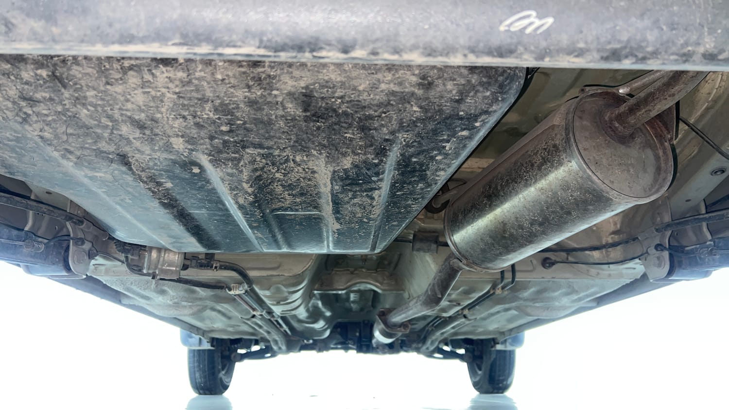 Used 2020 Maruti Suzuki Alto 800 LXi Petrol Manual extra REAR UNDERBODY VIEW (TAKEN FROM REAR)