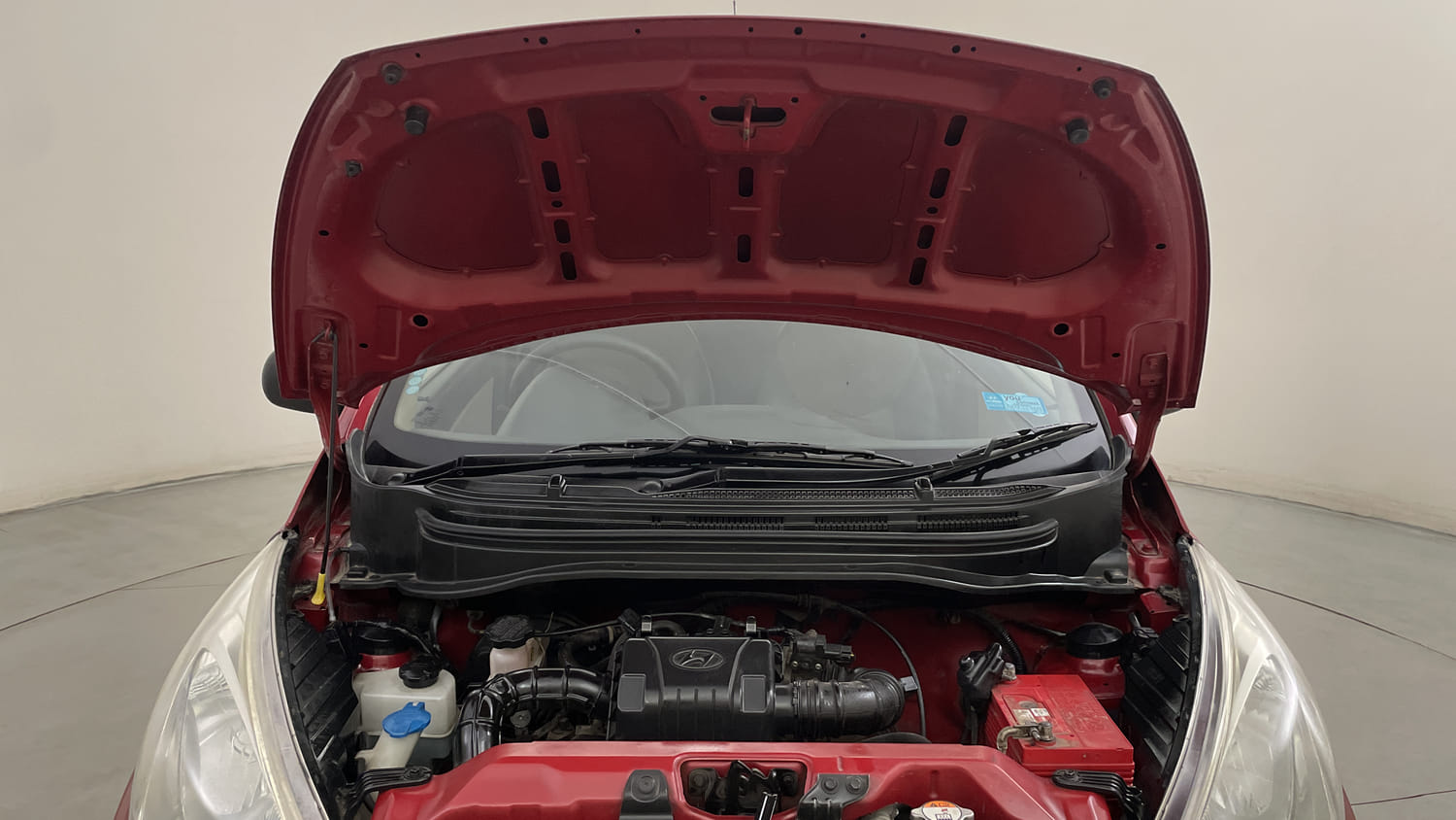Used 2015 Hyundai Eon Magna + Petrol Manual engine ENGINE & BONNET OPEN FRONT VIEW