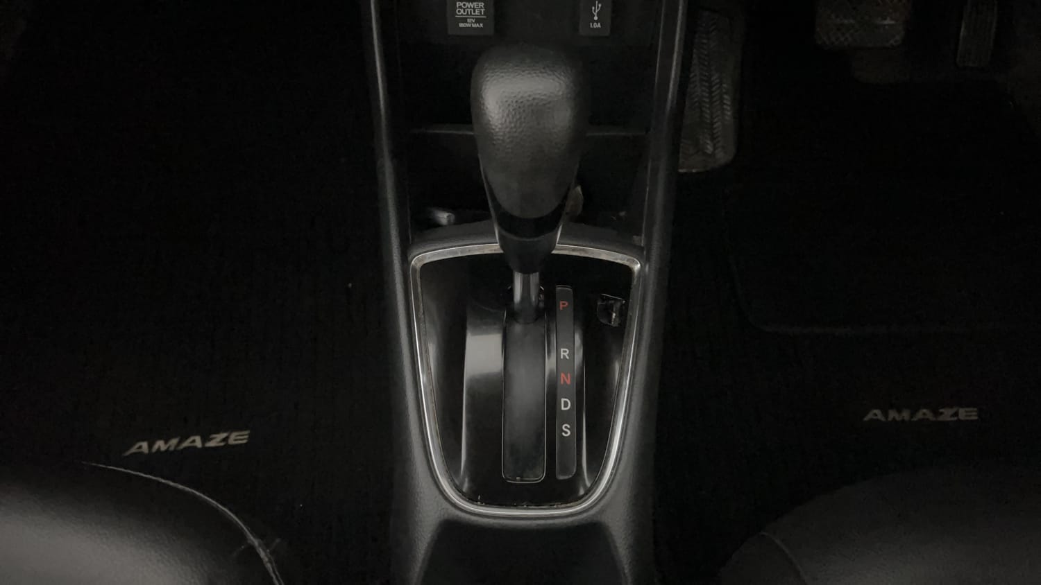 Used 2019 Honda Amaze 1.2 V CVT Petrol Petrol Automatic interior GEAR  KNOB VIEW