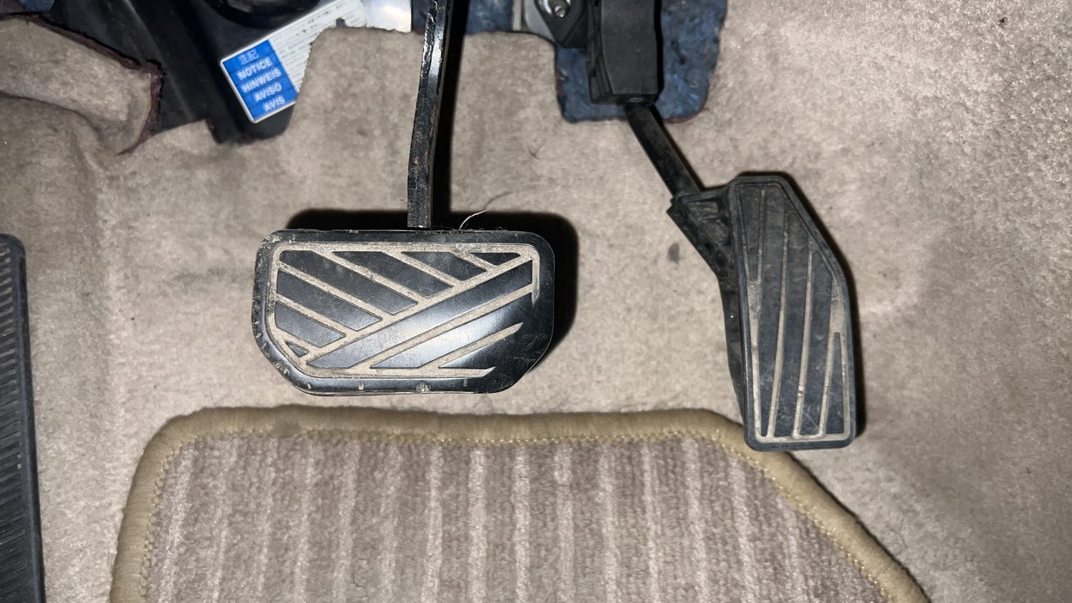Used 2018 Maruti Suzuki Dzire VXi AMT Petrol Automatic interior PEDALS VIEW