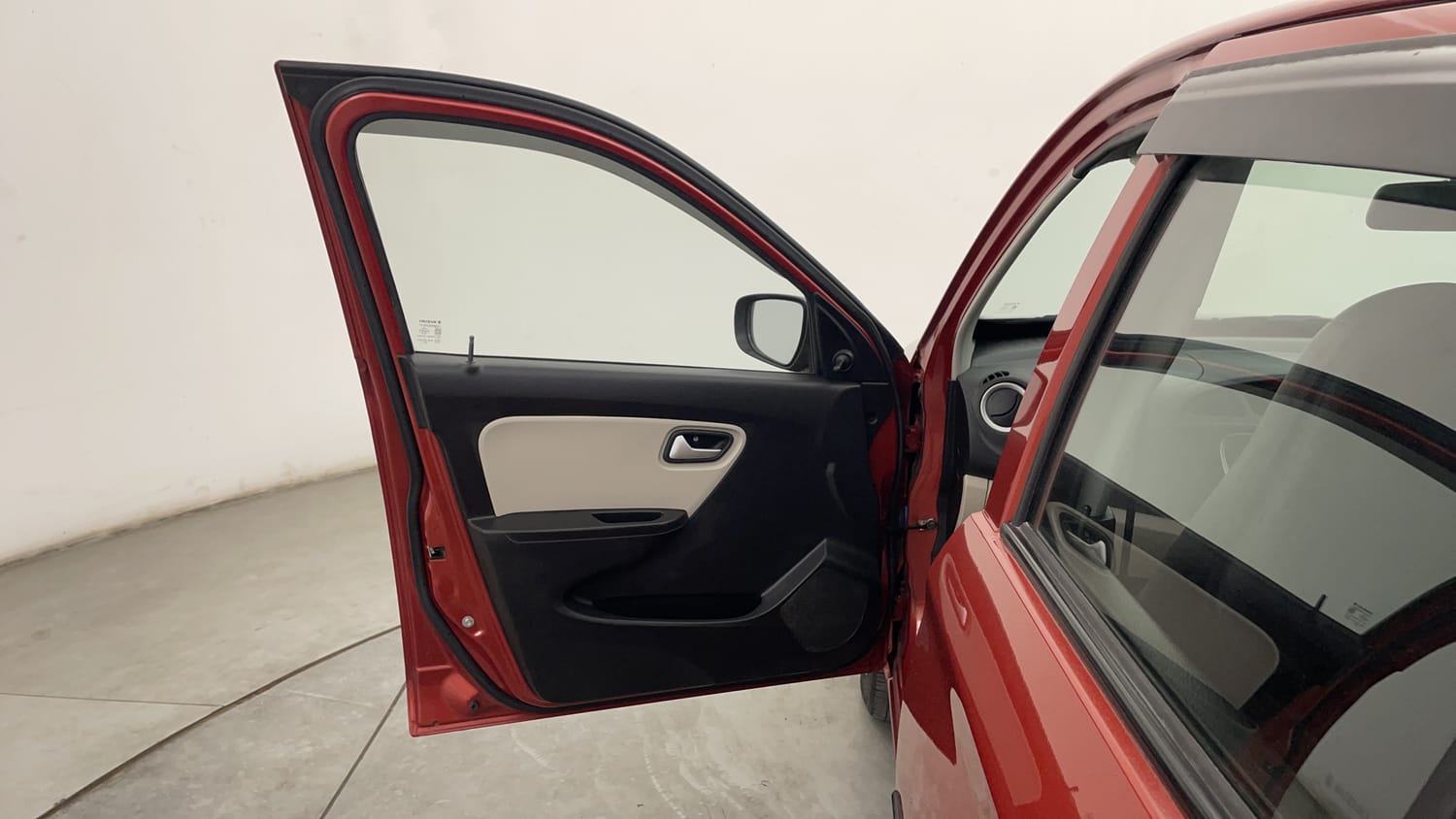 Used 2019 Maruti Suzuki Alto 800 VXi Petrol Manual interior LEFT FRONT DOOR OPEN VIEW