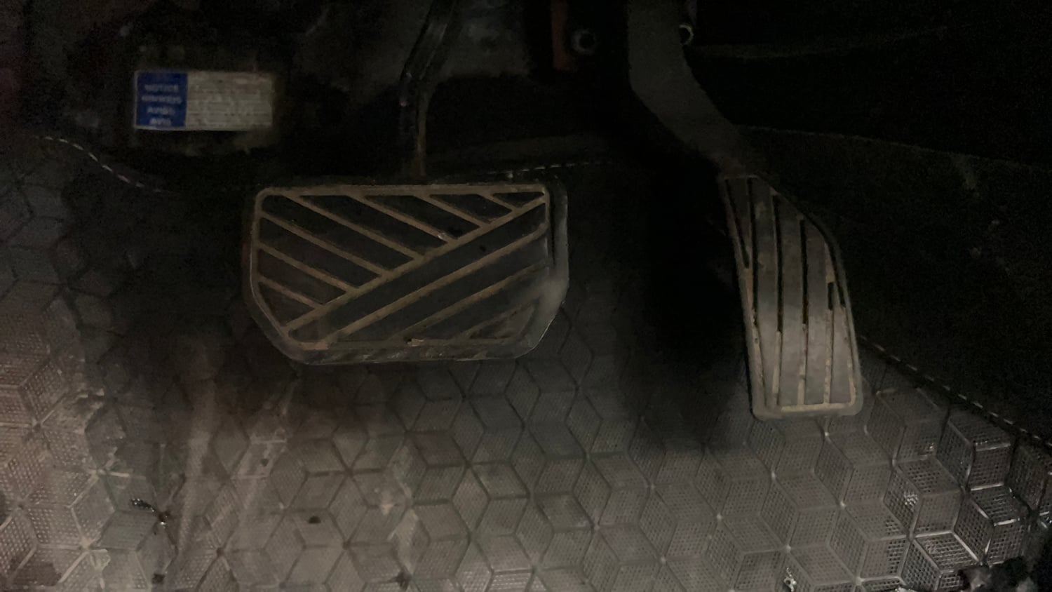 Used 2019 maruti-suzuki Vitara Brezza ZDi AGS Diesel Automatic interior PEDALS VIEW