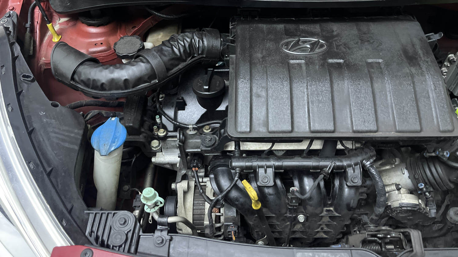 Used 2017 Hyundai Grand i10 Sportz (O) AT 1.2 Kappa VTVT Petrol Automatic engine ENGINE RIGHT SIDE VIEW