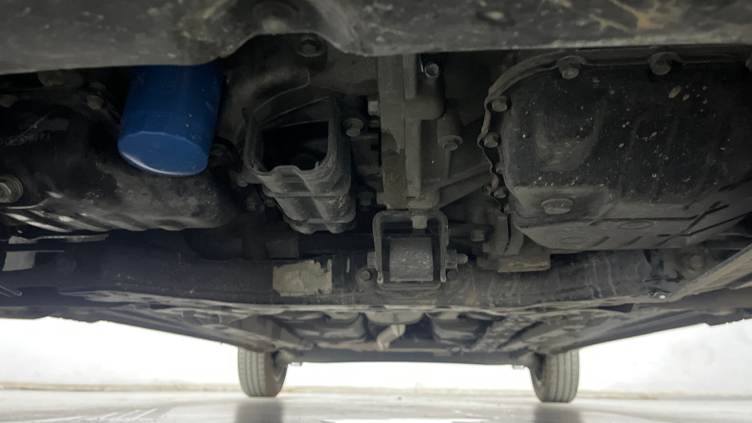 Used 2017 Hyundai Grand i10 Sportz (O) AT 1.2 Kappa VTVT Petrol Automatic extra FRONT LEFT UNDERBODY VIEW