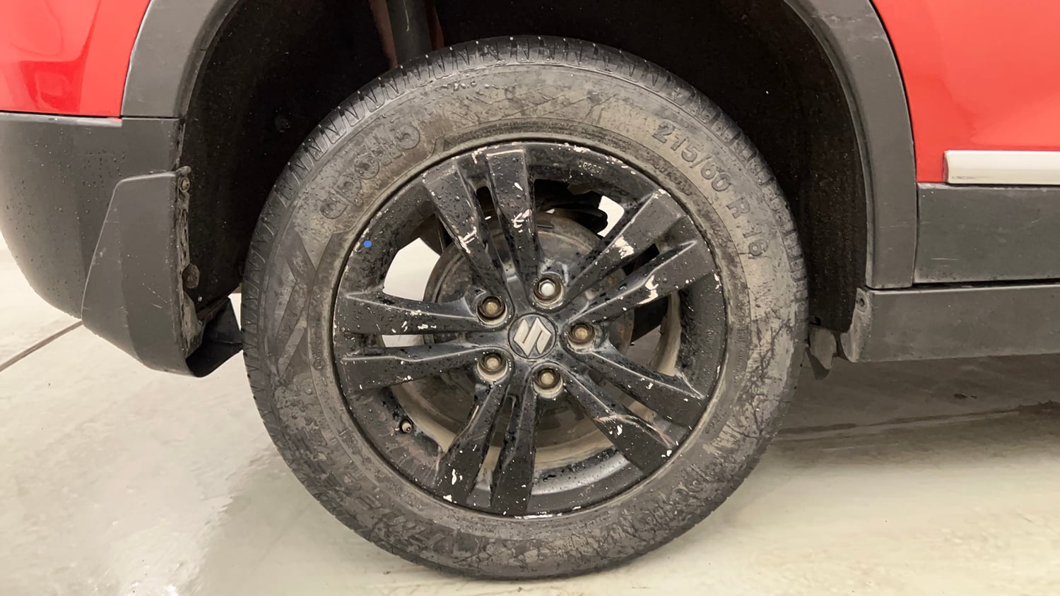 Used 2019 maruti-suzuki Vitara Brezza ZDi AGS Diesel Automatic tyres RIGHT REAR TYRE RIM VIEW
