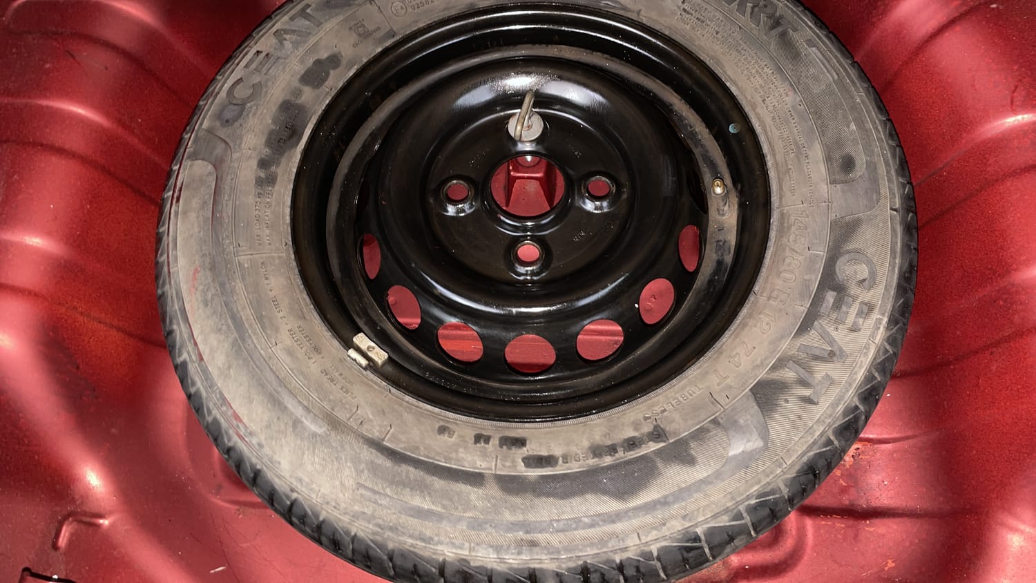 Used 2019 Maruti Suzuki Alto 800 VXi Petrol Manual tyres SPARE TYRE VIEW