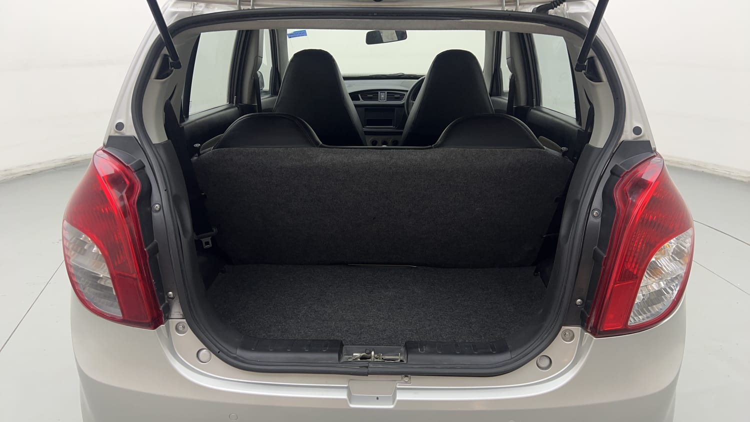 Used 2020 Maruti Suzuki Alto 800 LXi Petrol Manual interior DICKY INSIDE VIEW