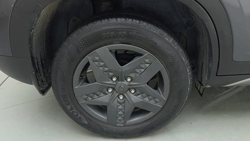 Used 2021 Hyundai Creta S 1.5 Diesel Diesel Manual tyres RIGHT REAR TYRE RIM VIEW