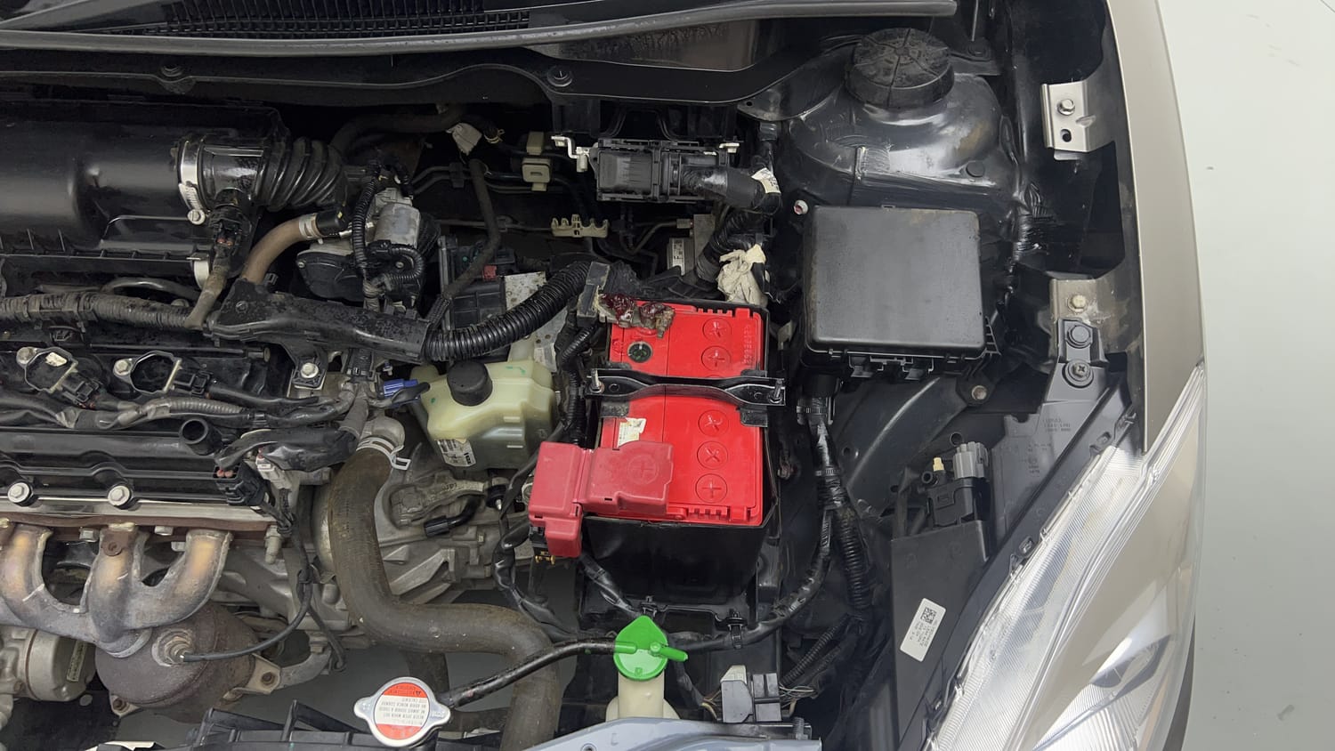 Used 2018 Maruti Suzuki Dzire VXi AMT Petrol Automatic engine ENGINE LEFT SIDE VIEW