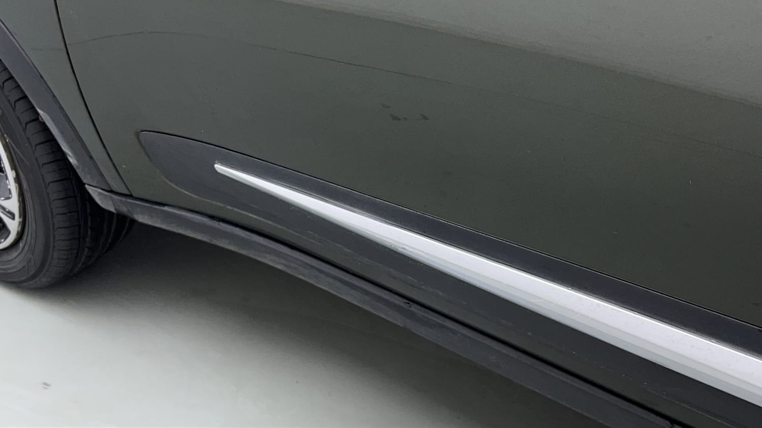 Used 2022 Tata Nexon XMA (S) Petrol Automatic dents MINOR SCRATCH