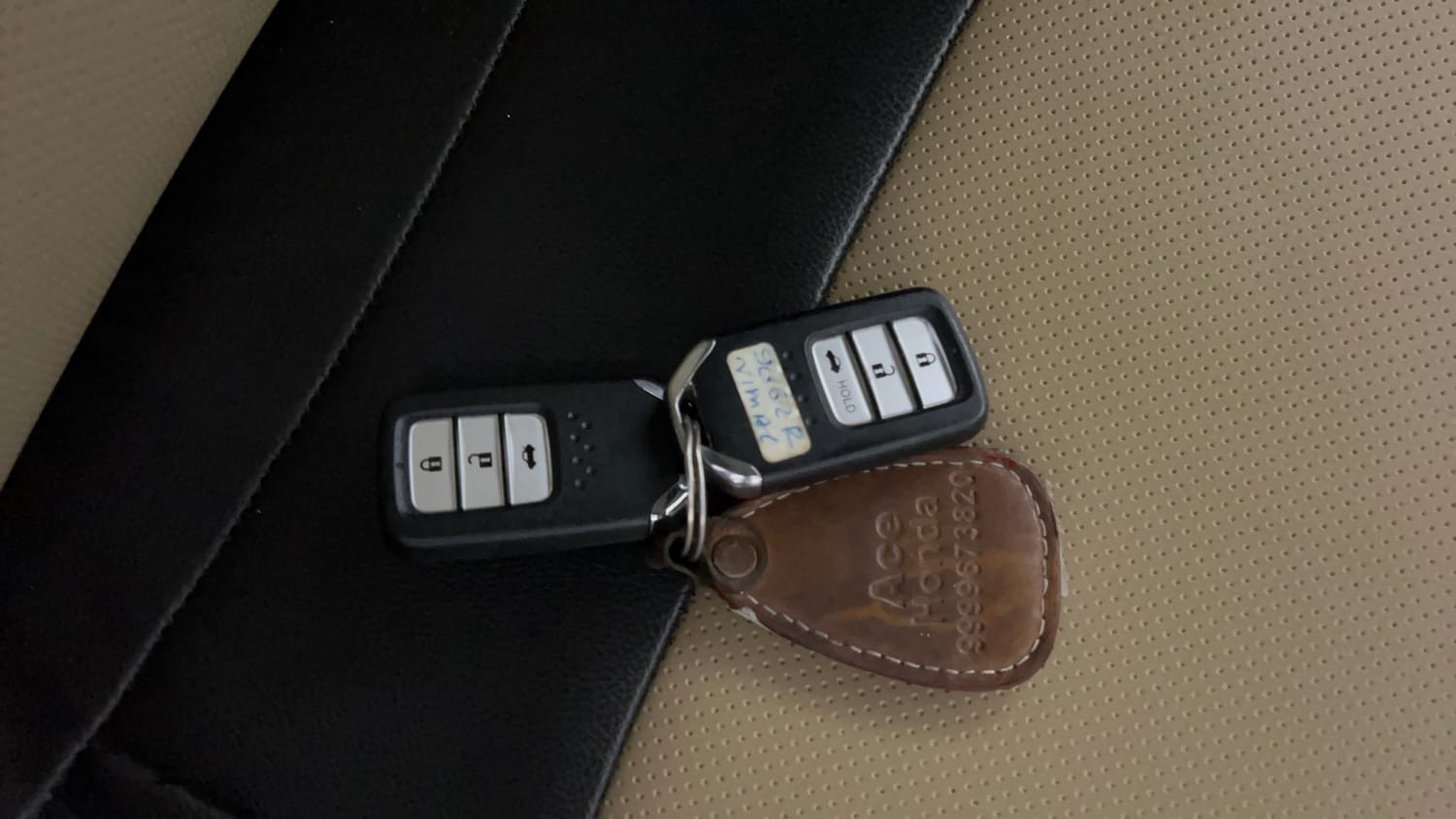 Used 2019 Honda Amaze 1.2 V CVT Petrol Petrol Automatic extra CAR KEY VIEW