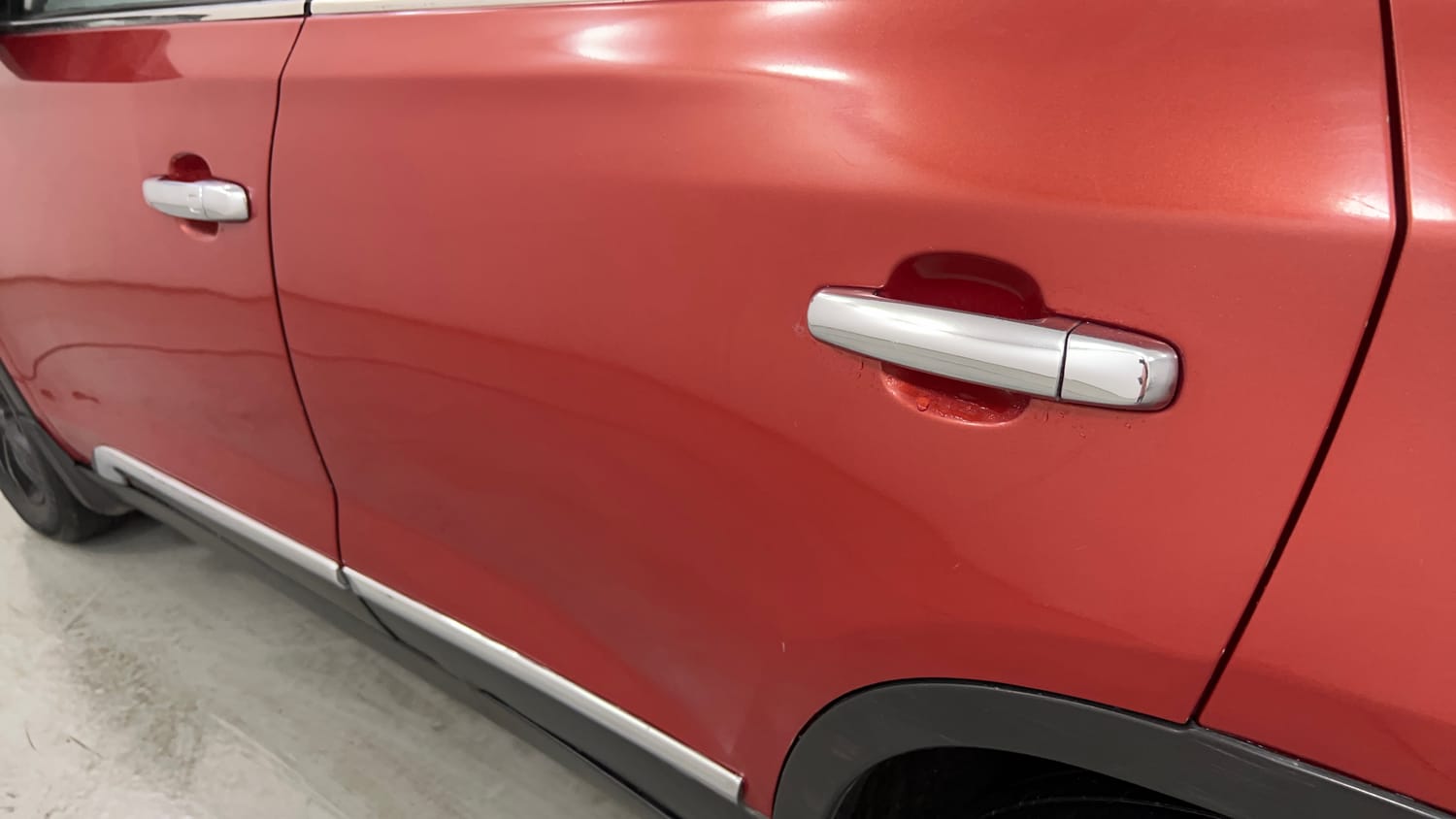 Used 2019 maruti-suzuki Vitara Brezza ZDi AGS Diesel Automatic dents MINOR SCRATCH