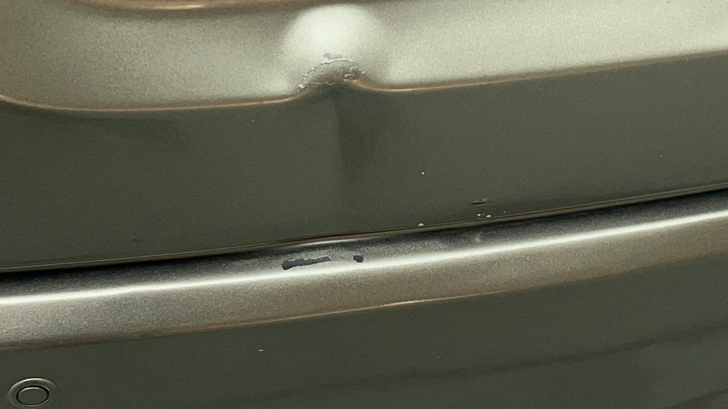 Used 2018 Maruti Suzuki Dzire VXi AMT Petrol Automatic dents MINOR DENT