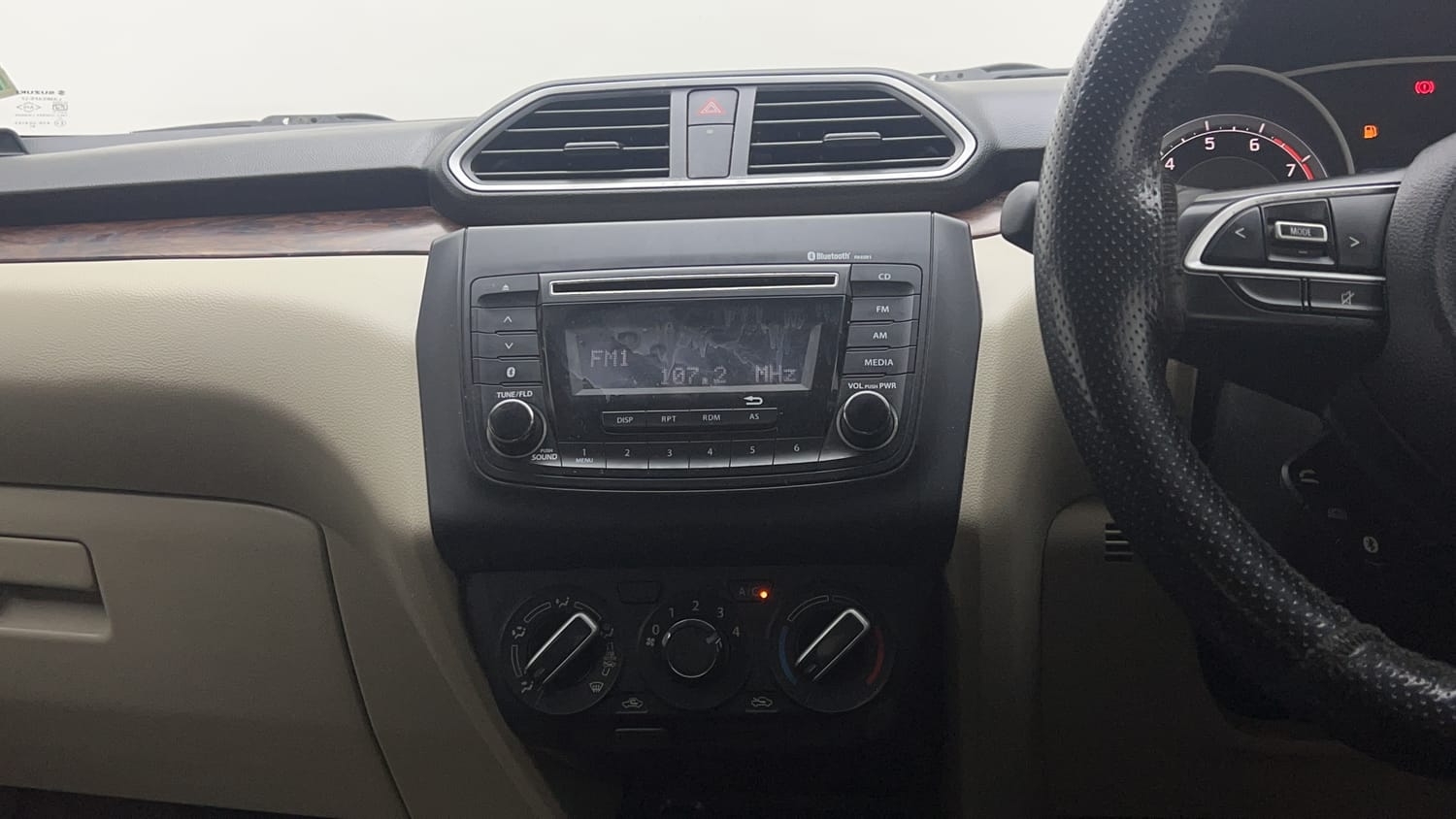 Used 2018 Maruti Suzuki Dzire VXi AMT Petrol Automatic interior MUSIC SYSTEM & AC CONTROL VIEW