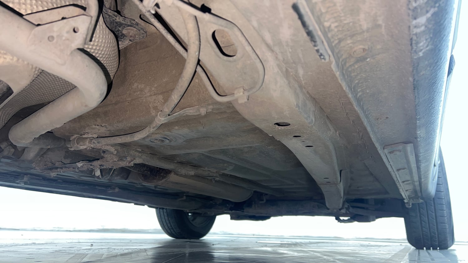 Used 2018 Maruti Suzuki Dzire VXi AMT Petrol Automatic extra REAR RIGHT UNDERBODY VIEW