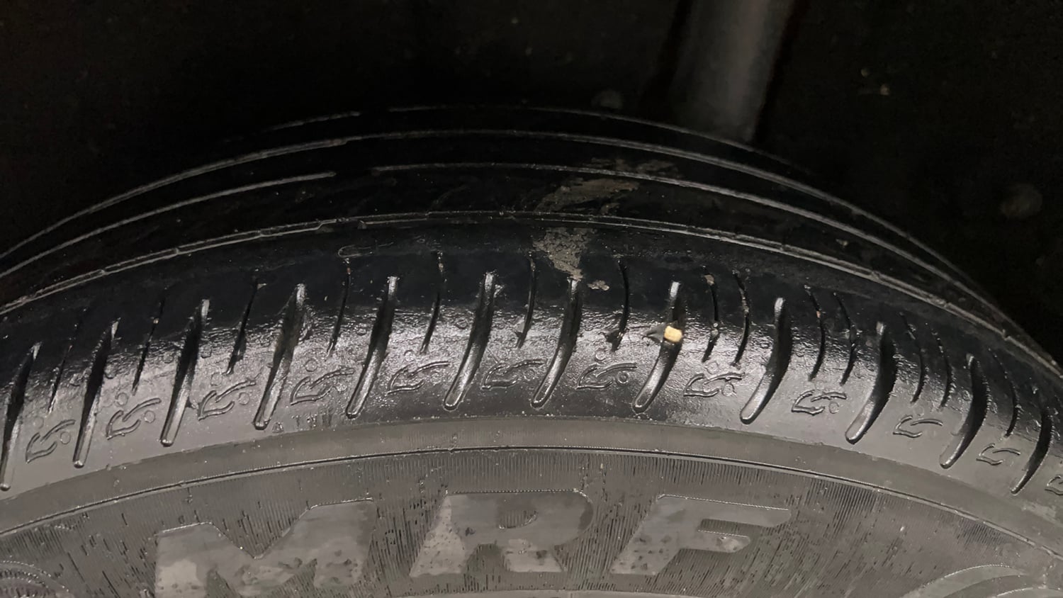 Used 2019 maruti-suzuki Vitara Brezza ZDi AGS Diesel Automatic tyres LEFT REAR TYRE TREAD VIEW