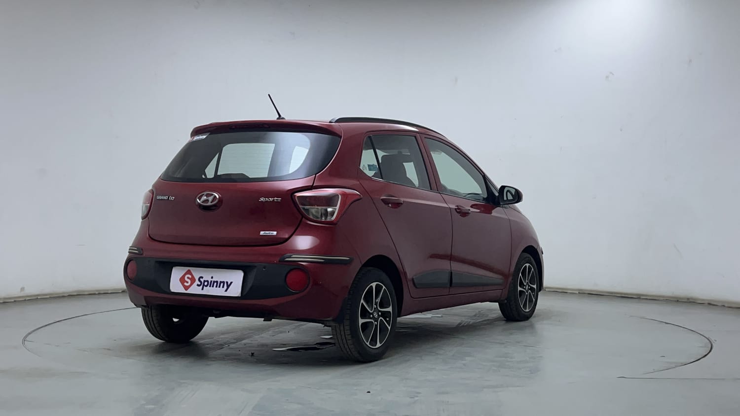 Used 2017 Hyundai Grand i10 Sportz (O) AT 1.2 Kappa VTVT Petrol Automatic exterior RIGHT REAR CORNER VIEW