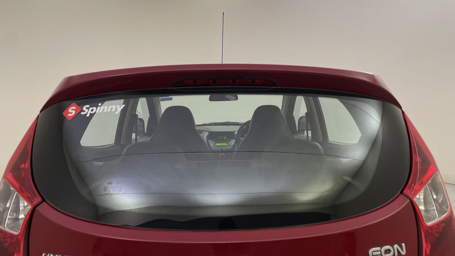 Used 2015 Hyundai Eon Magna + Petrol Manual exterior BACK WINDSHIELD VIEW