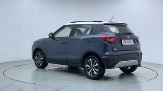 Used 2021 Mahindra XUV 300 W8(O) 1.5 Diesel Dual Tone Diesel Manual exterior LEFT REAR CORNER VIEW