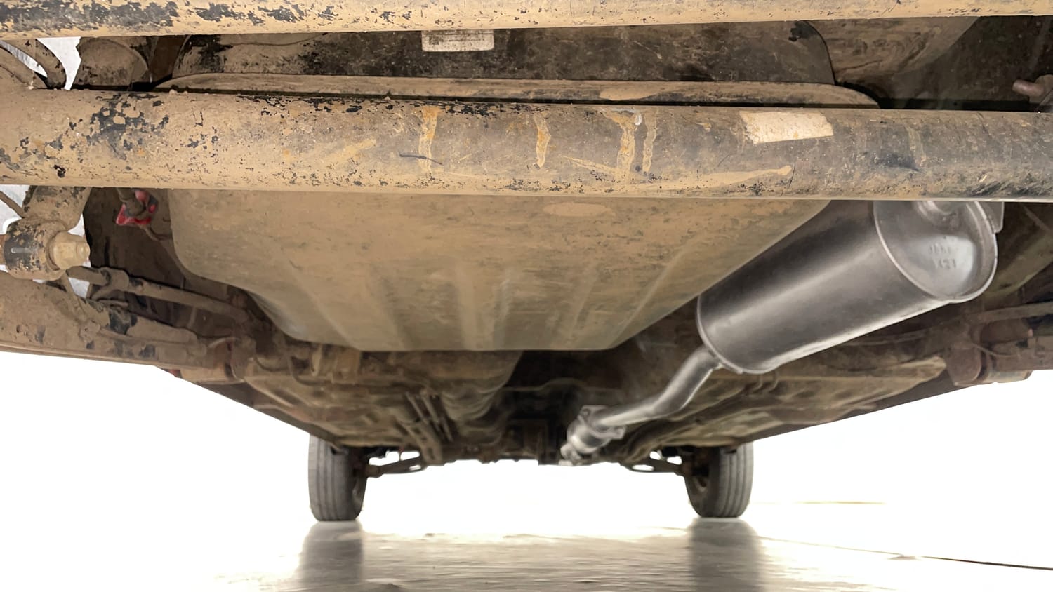 Used 2019 Maruti Suzuki Alto 800 VXi Petrol Manual extra REAR UNDERBODY VIEW (TAKEN FROM REAR)