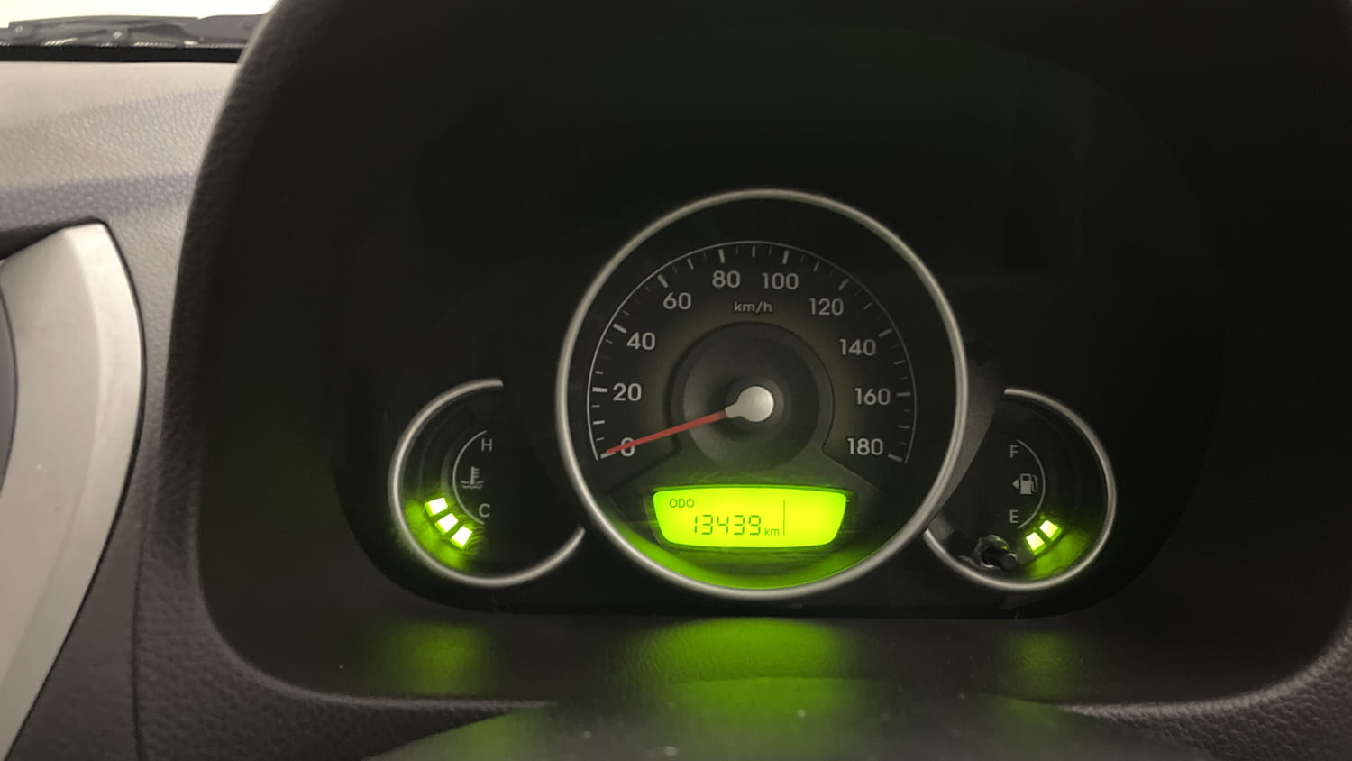 Used 2015 Hyundai Eon Magna + Petrol Manual interior CLUSTERMETER VIEW