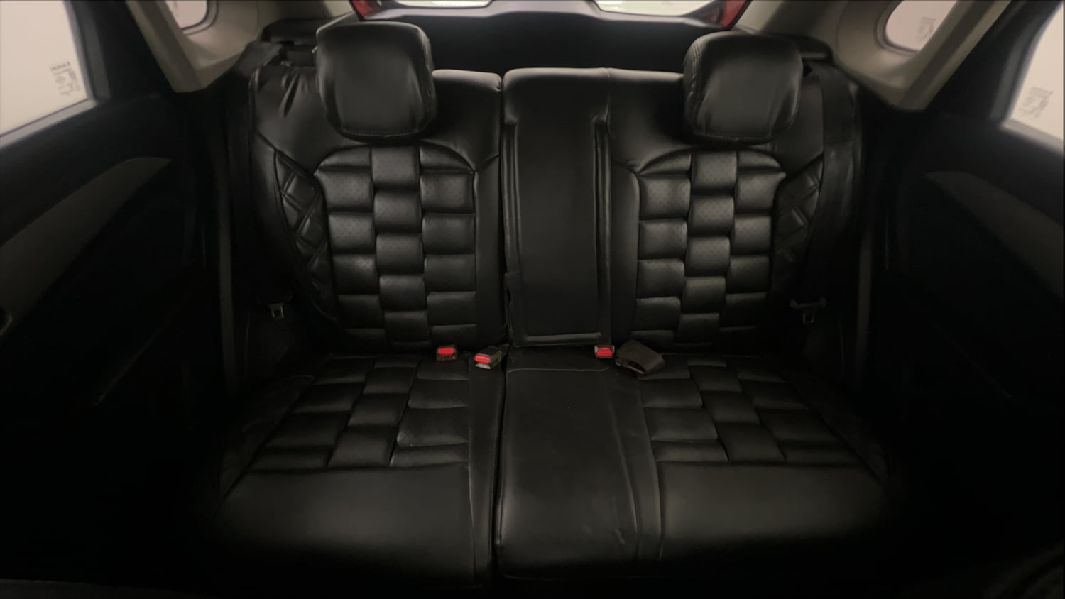 Used 2019 maruti-suzuki Vitara Brezza ZDi AGS Diesel Automatic interior REAR SEAT CONDITION VIEW