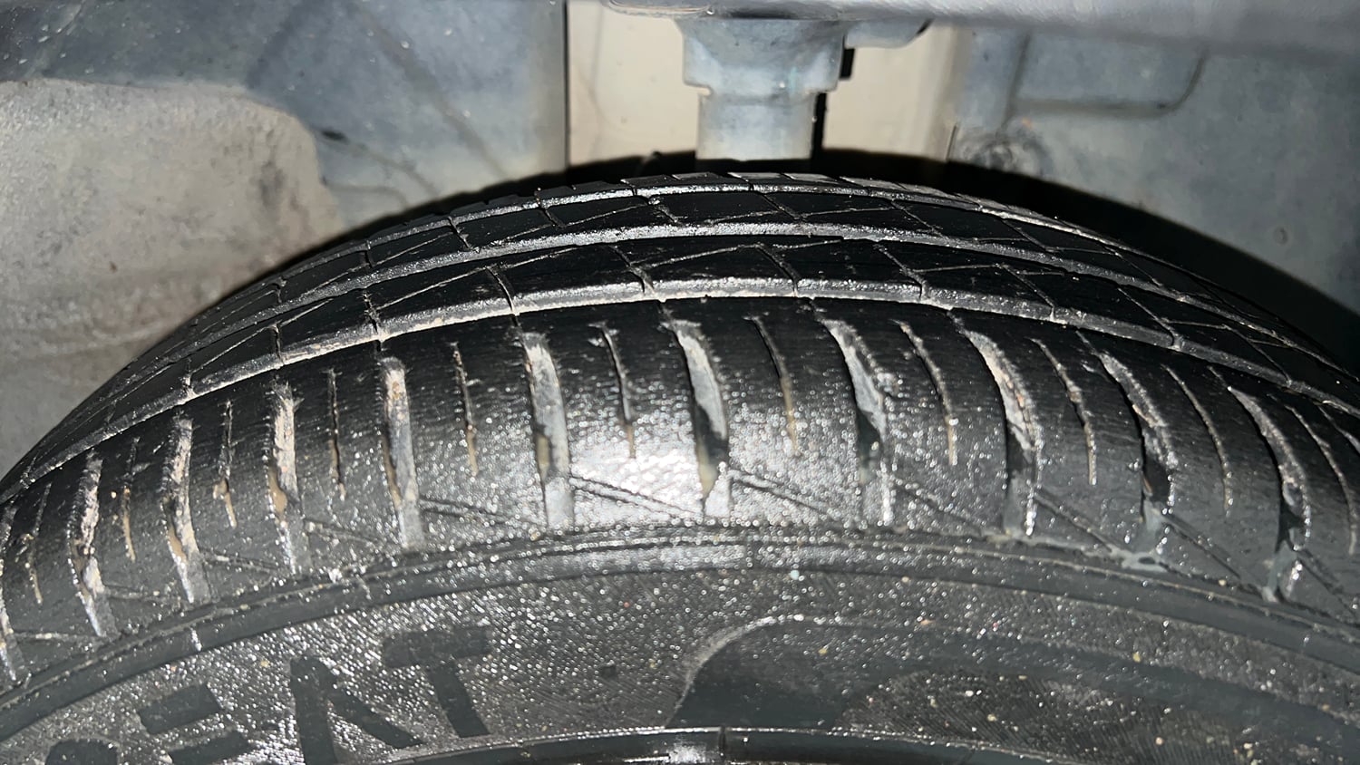 Used 2023 Renault Kwid CLIMBER Petrol Manual tyres RIGHT FRONT TYRE TREAD VIEW