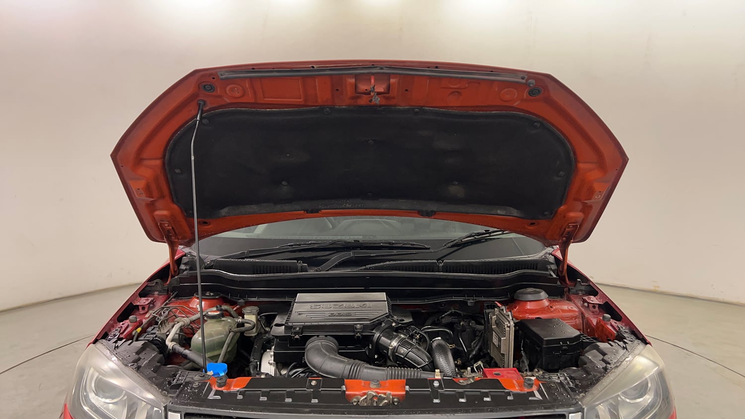 Used 2019 maruti-suzuki Vitara Brezza ZDi AGS Diesel Automatic engine ENGINE & BONNET OPEN FRONT VIEW