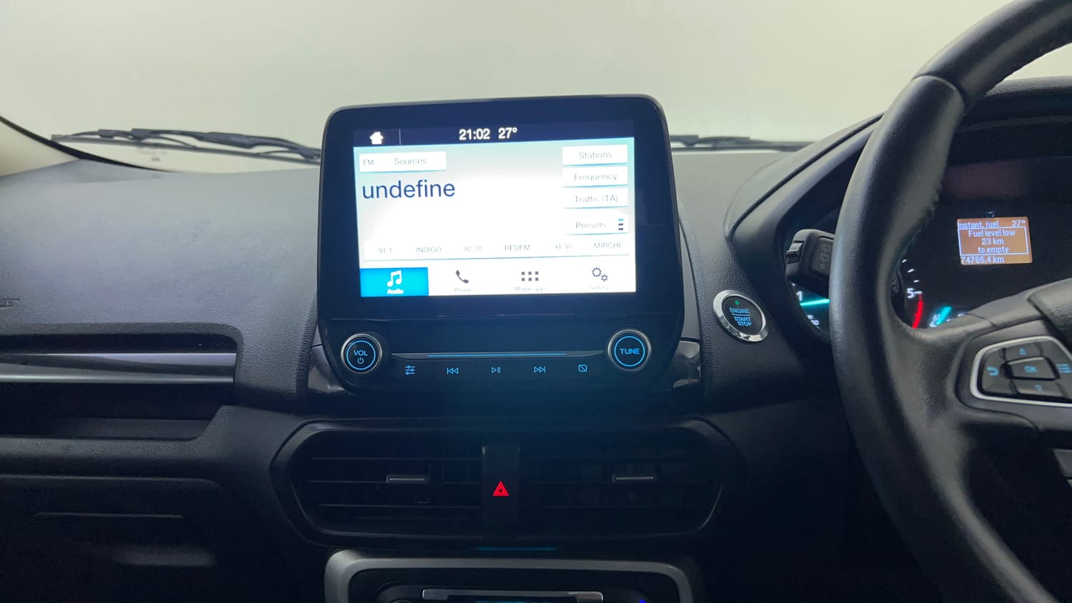 Used 2018 Ford EcoSport Titanium + 1.5L TDCi Diesel Manual top_features Integrated (in-dash) music system