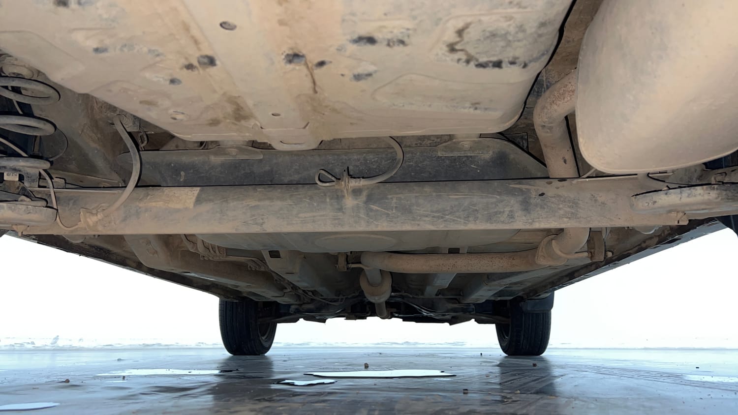 Used 2022 Tata Nexon XMA (S) Petrol Automatic extra REAR UNDERBODY VIEW (TAKEN FROM REAR)