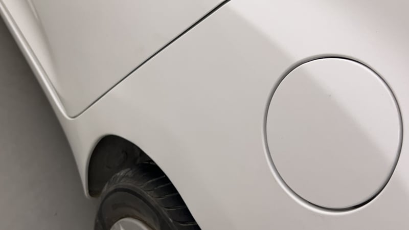 Used 2012 Hyundai Eon Magna Petrol Manual dents MINOR DENT