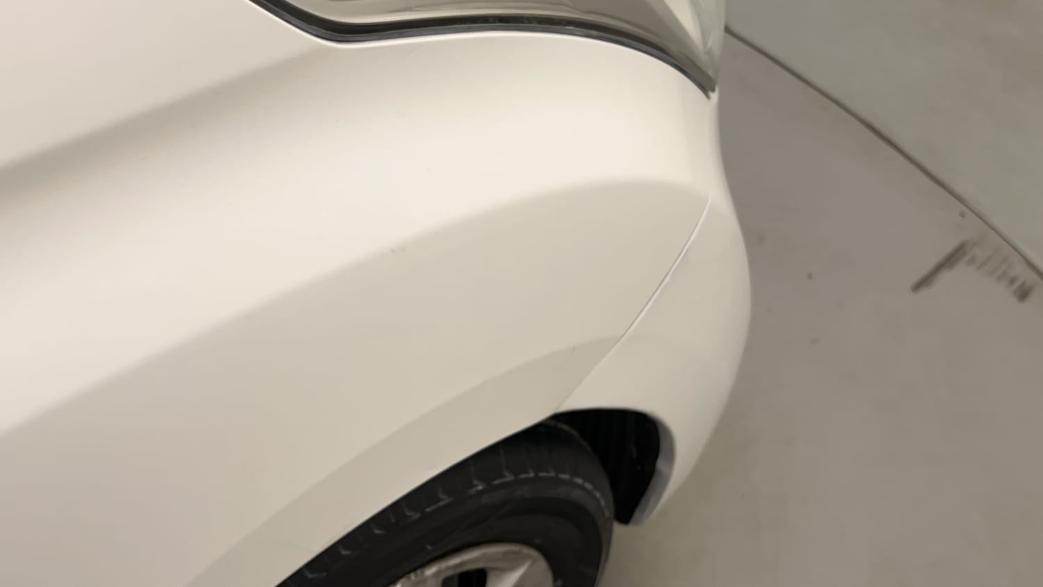 Used 2012 Hyundai Eon Magna Petrol Manual dents MINOR SCRATCH