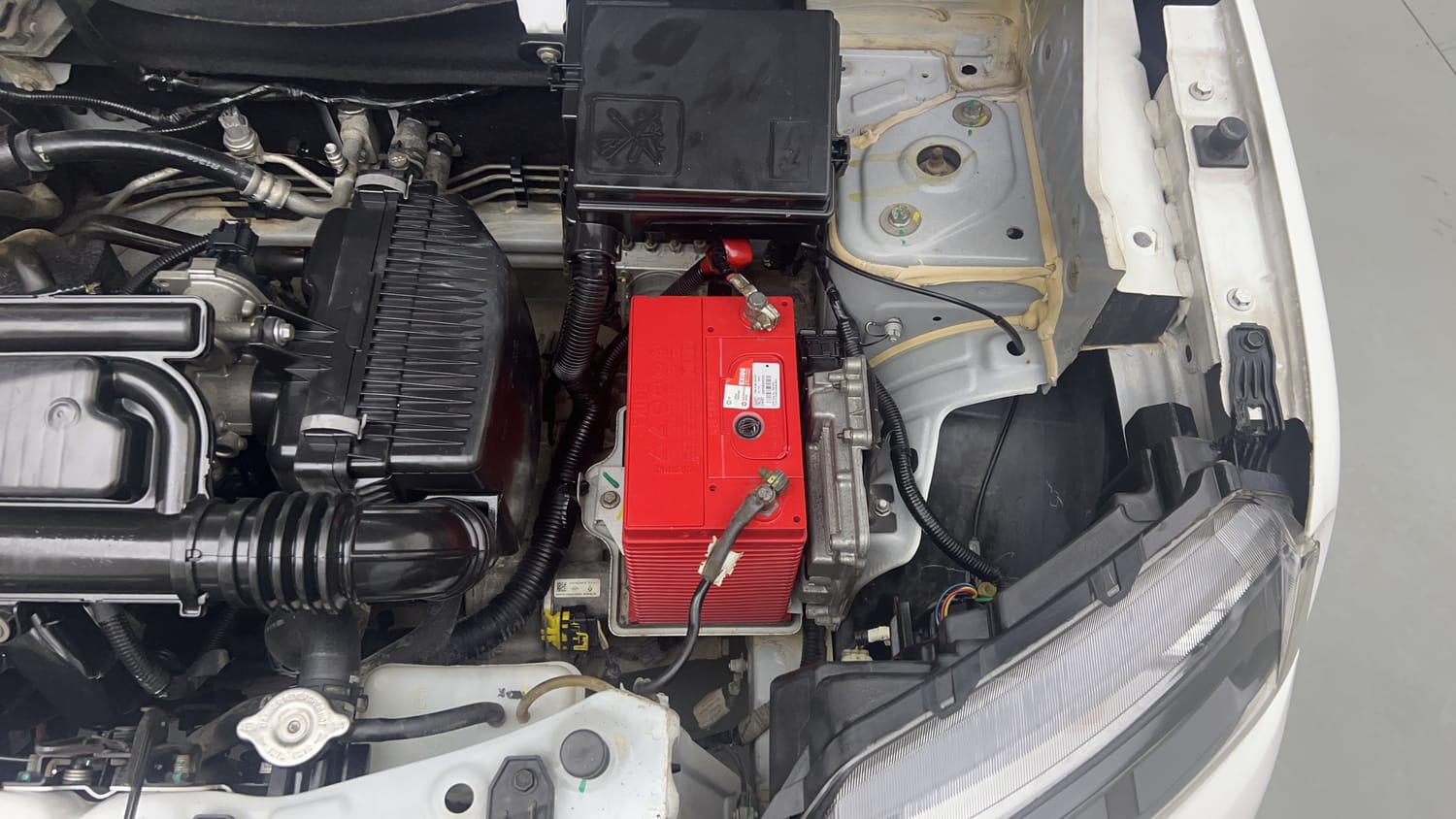 Used 2020 Renault Kwid 1.0 RXT AMT Opt Petrol Automatic engine ENGINE LEFT SIDE VIEW