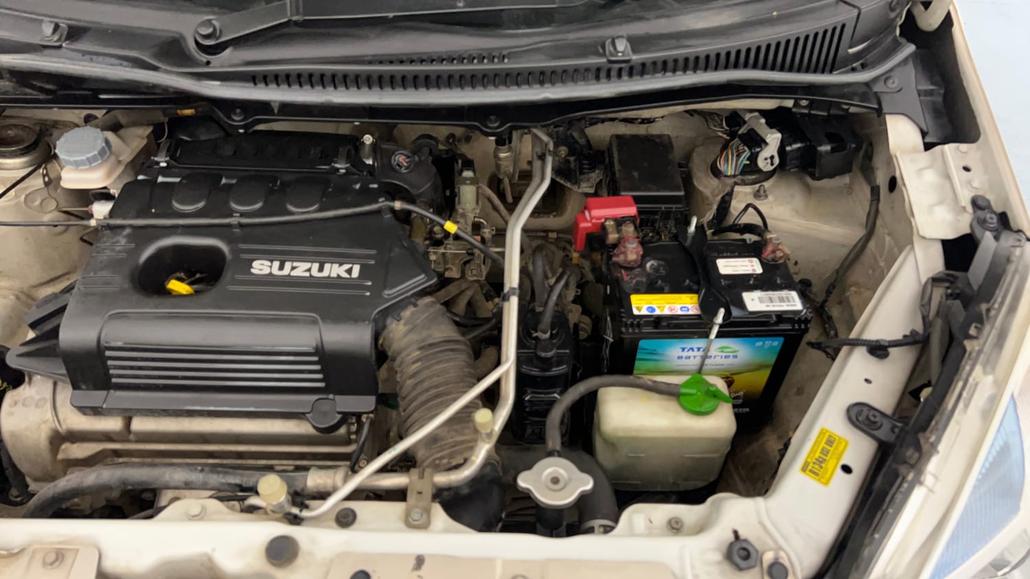 Used 2013 Maruti Suzuki Wagon R VXI Petrol Manual engine ENGINE LEFT SIDE VIEW