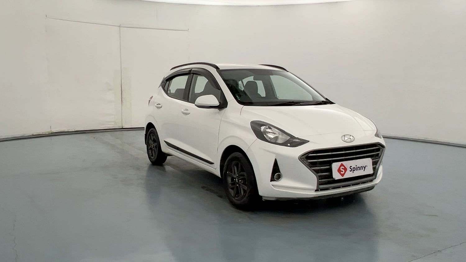 Used 2020 Hyundai Grand i10 Nios Sportz 1.2 Kappa VTVT Petrol Manual exterior RIGHT FRONT CORNER VIEW