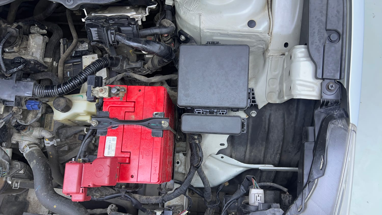 Used 2022 Maruti Suzuki Baleno Alpha AGS Petrol Automatic engine ENGINE LEFT SIDE VIEW