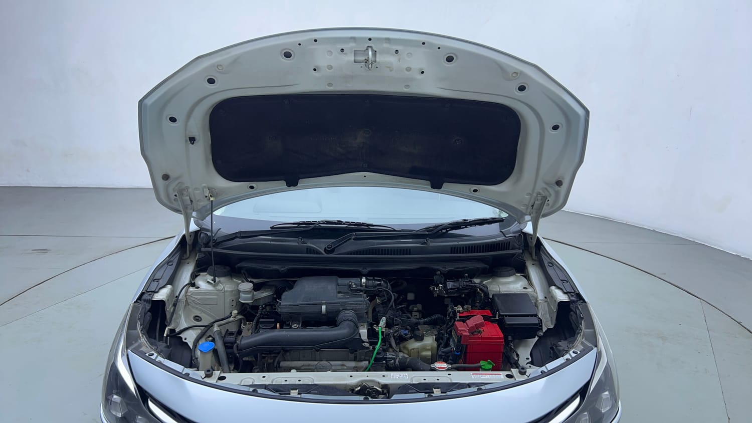 Used 2022 Maruti Suzuki Baleno Alpha AGS Petrol Automatic engine ENGINE & BONNET OPEN FRONT VIEW