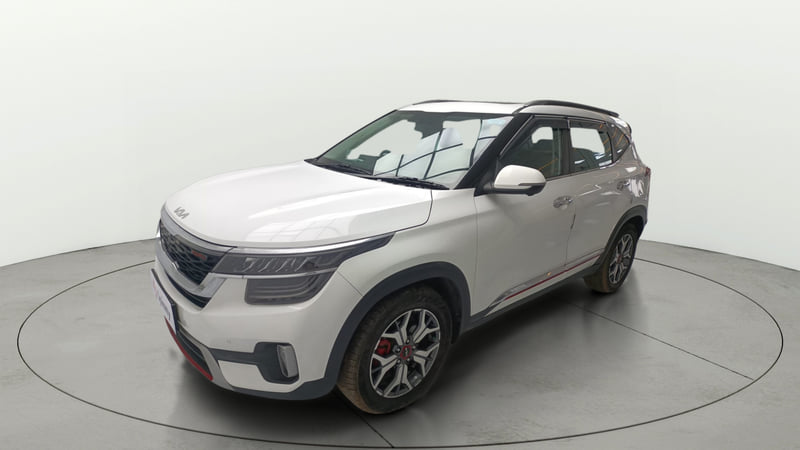 Used 2022 Kia Seltos GTX Plus 1.4 DCT Petrol Automatic exterior LEFT FRONT CORNER VIEW