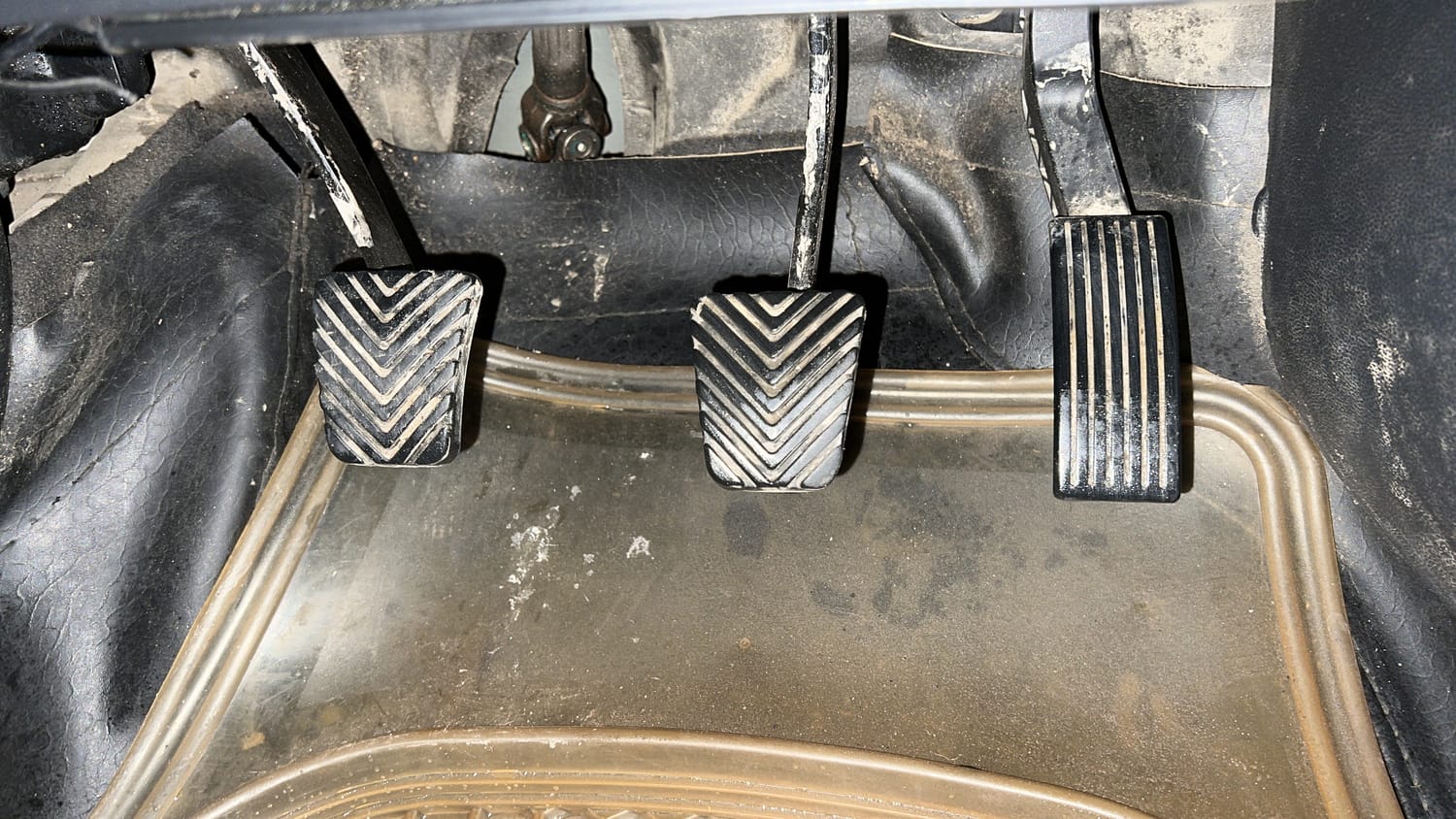 Used 2019 Hyundai Elite i20 Asta 1.2 Petrol Manual interior PEDALS VIEW